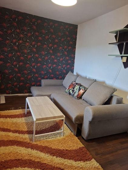 Apartament cu 2 camere decomandat în 9 Mai