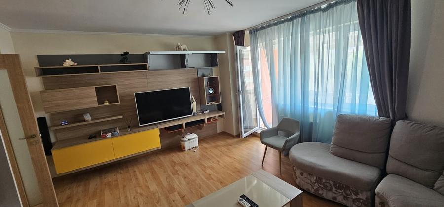 Apartament cu 2 camere decomandat în Primo