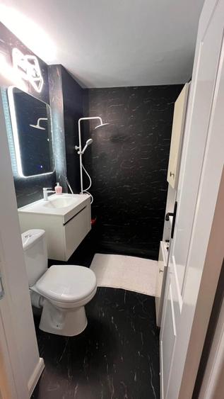 Apartament cu 3 camere decomandat în Rahova