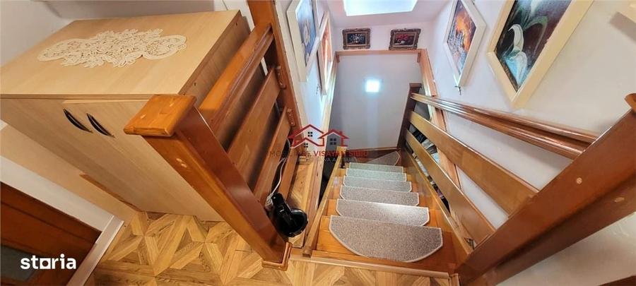 Casă cu 4 camere în Cisnădioara