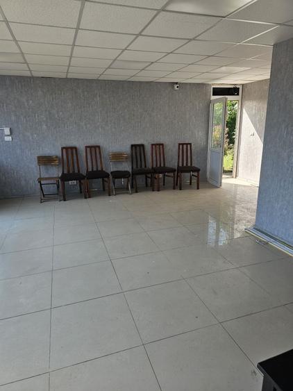 Spațiu comercial, de 42 mp, în Tărtășești
