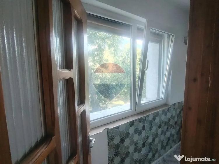 Apartament cu 2 camere decomandat în Sud
