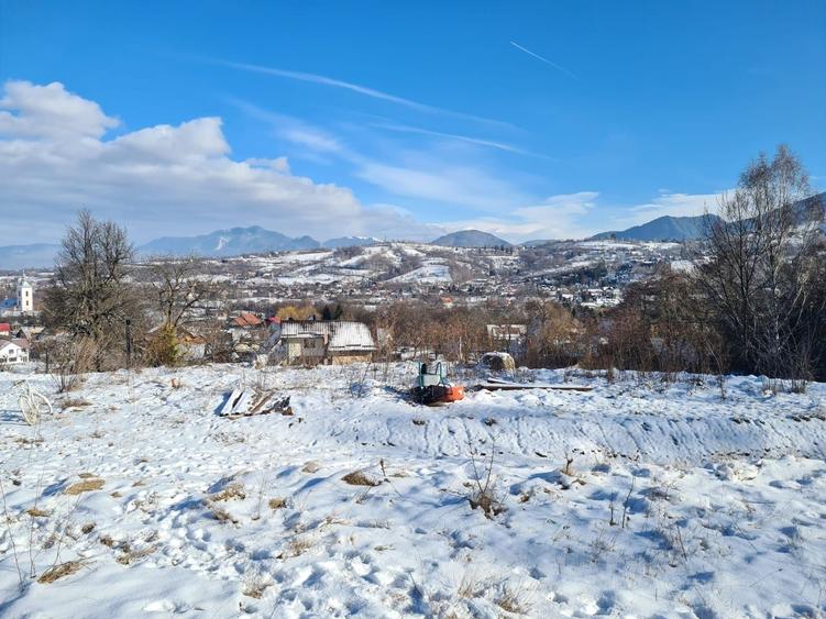 Teren Construcții intravilan de 2800 mp, în Bran