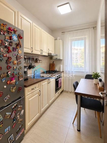 Apartament cu 3 camere decomandat, mobilat în Braytim