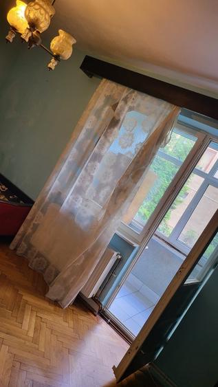 Apartament cu 2 camere decomandat în Podgoria