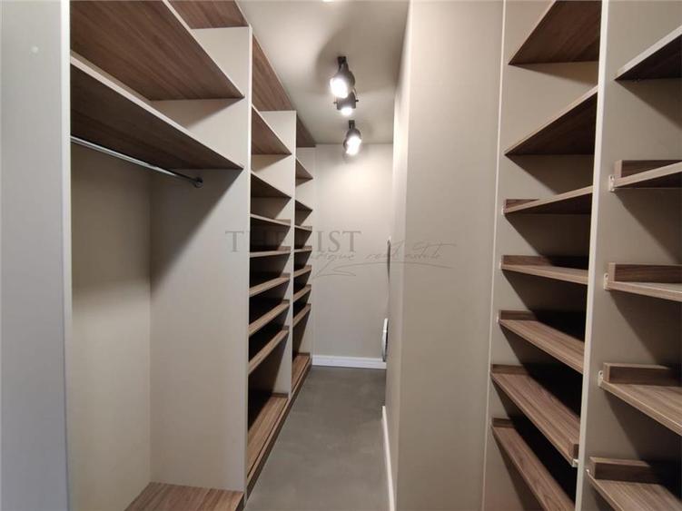 Apartament cu 3 camere decomandat, mobilat în Pipera