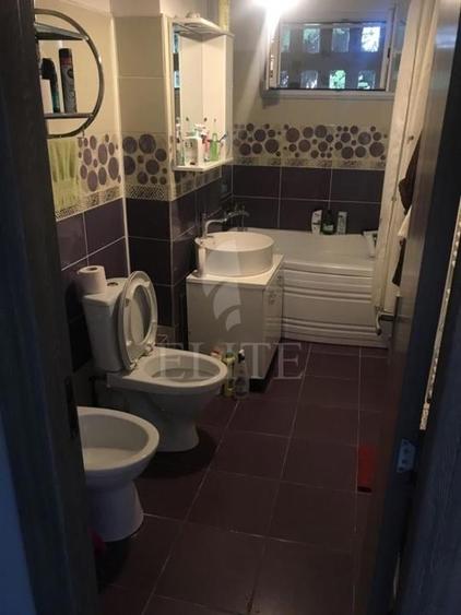 Apartament cu 3 camere semidecomandat în Gheorgheni