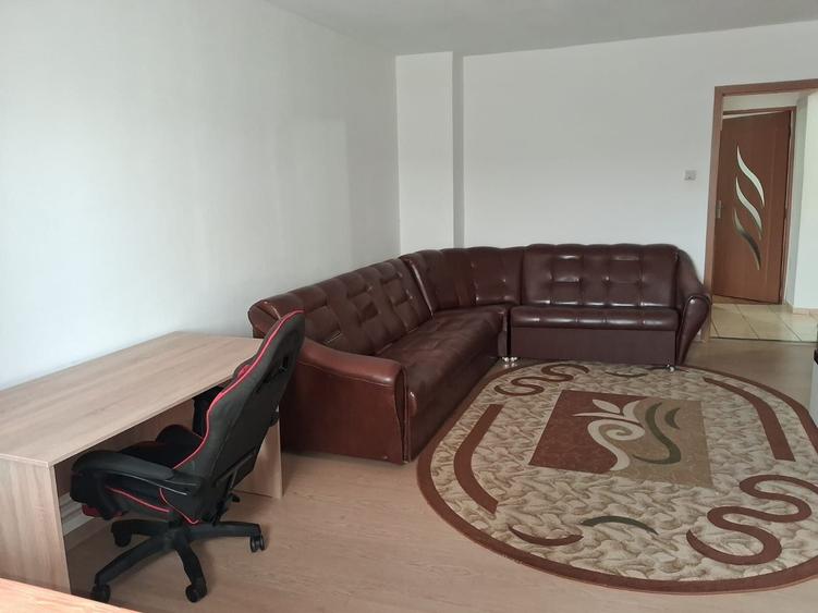 Apartament cu 2 camere decomandat în Cug