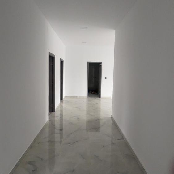 Casă individuală cu 4 camere cu Teren 500 Mp în Tărlungeni