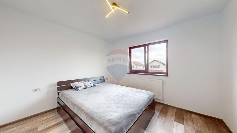 Casă individuală cu 4 camere cu Teren 400 Mp în Tărlungeni