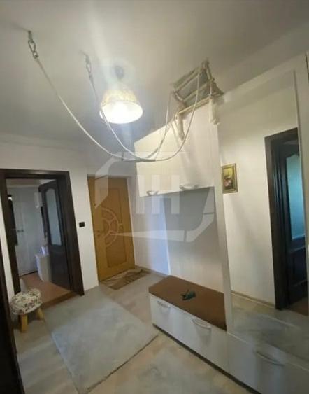 Apartament cu 2 camere decomandat, mobilat în Zorilor