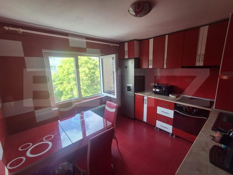 Apartament cu 2 camere decomandat, mobilat în Năsăud