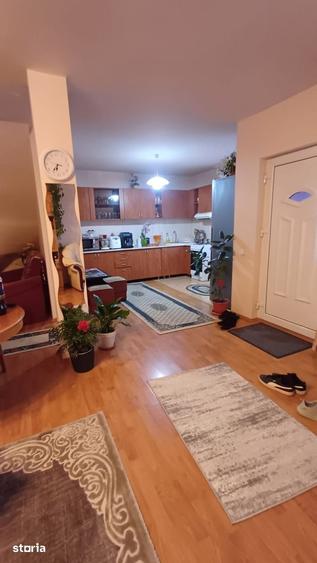Casă cu 4 camere cu Teren 600 Mp în Corunca