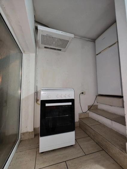 Garsonieră decomandată în Steaua