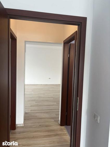 Apartament cu 3 camere în Astra