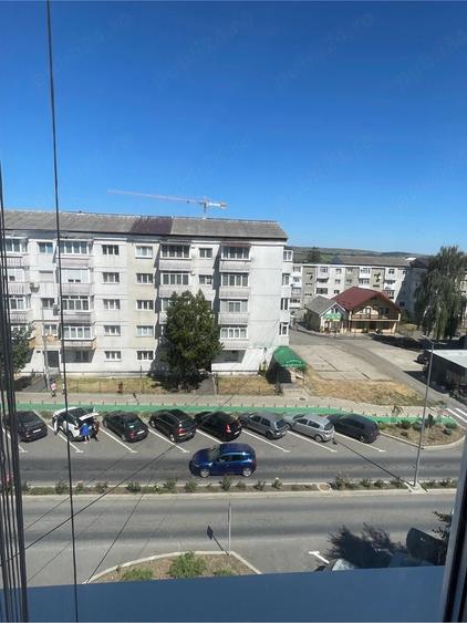 Apartament cu 3 camere decomandat în Fălticeni