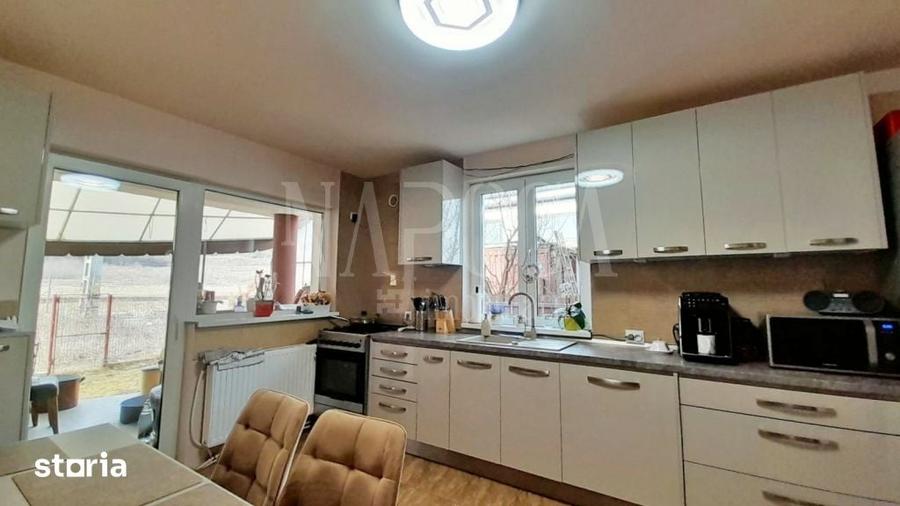 Casa 8 camere de vanzare in Luna de Sus - 5