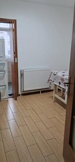 Apartament cu 2 camere, mobilat în CET