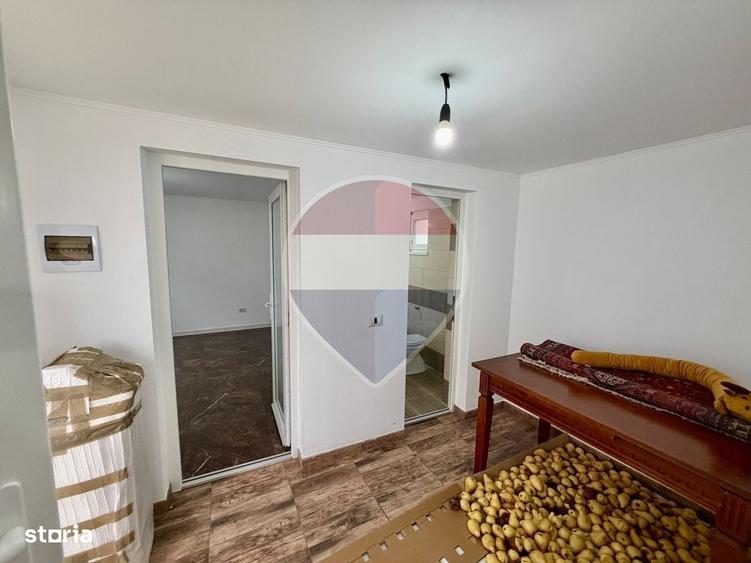 Casă cu 2 camere în Jariștea