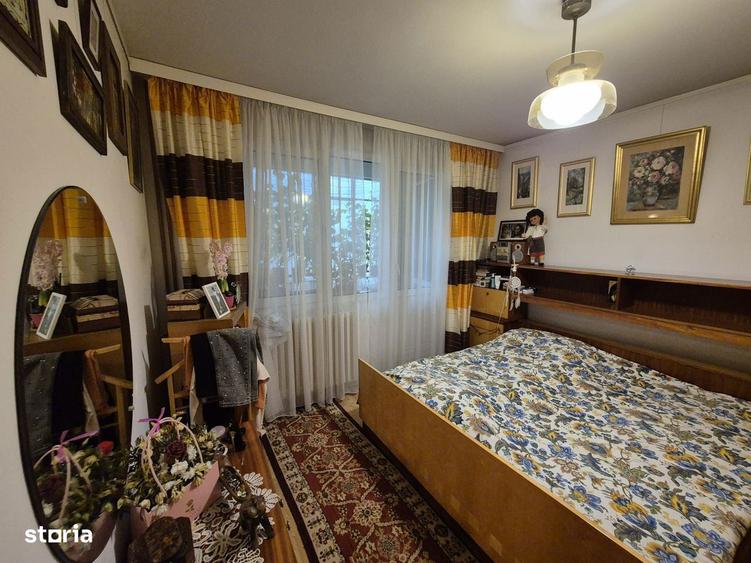 Apartament cu 4 camere decomandat în Militari
