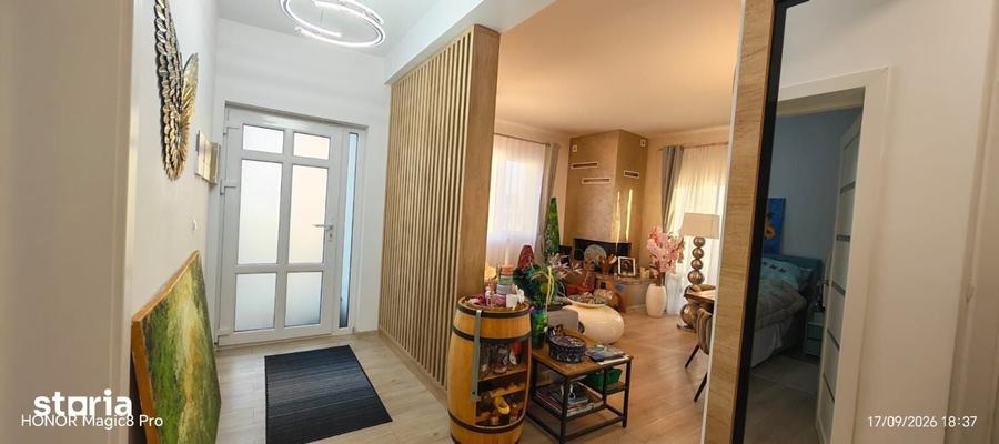 Casă cu 4 camere cu Teren 380 Mp în Ruginoasa