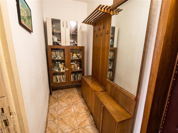 Apartament cu 2 camere circular, mobilat în Central