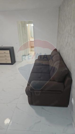 Apartament cu 3 camere decomandat, mobilat în Ultracentral