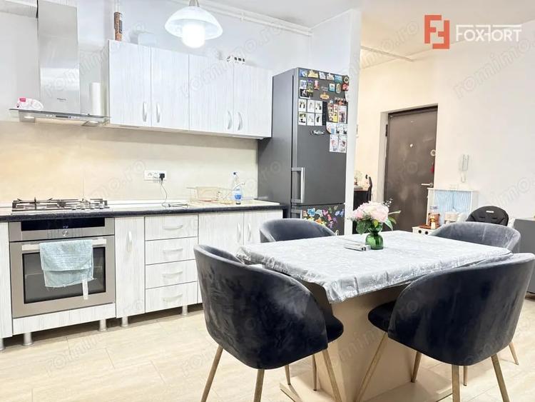 Apartament cu 2 camere semidecomandat, mobilat în Dumbrăvița