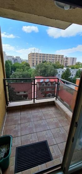 Apartament cu 2 camere decomandat, mobilat în Decebal