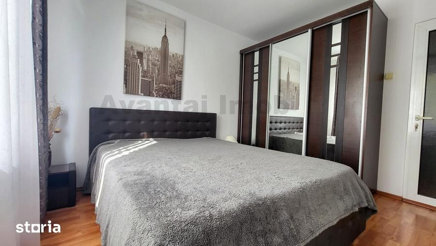 Apartament cu 3 camere în Crângași