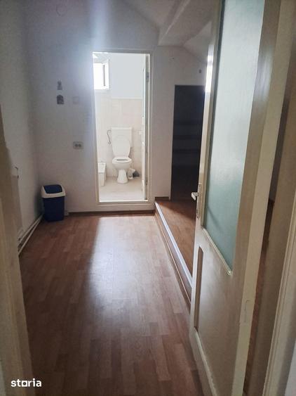 Spațiu comercial, de 47 mp, în Ostroveni