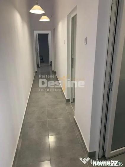 Casă cu 9 camere cu Teren 212 Mp în Dacia