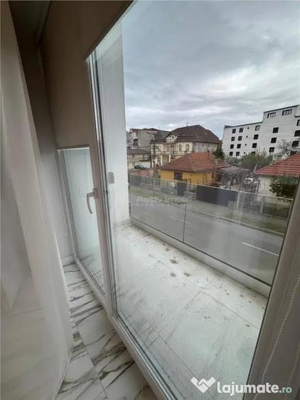 Casă cu 4 camere cu Teren 425 Mp în Mărăști