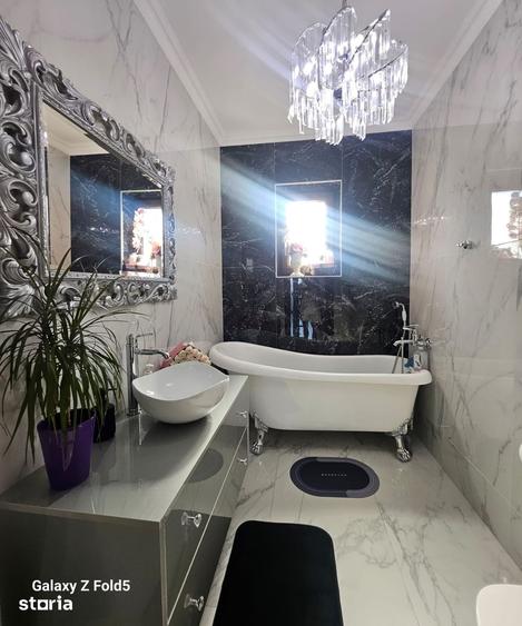Casă cu 3 camere cu Teren 471 Mp în Sântandrei