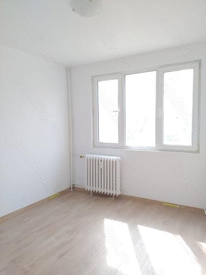 Apartament cu 3 camere decomandat în Brâncoveanu