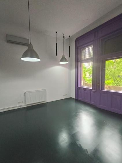 Apartament cu 5 camere semidecomandat în Sinaia
