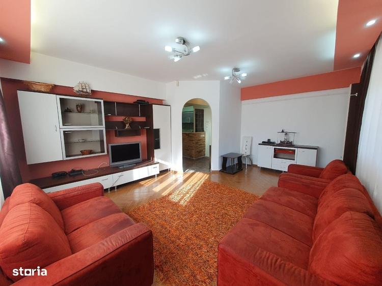 Apartament cu 3 camere de vanzare in zona Drumul Taberei / Plaza - 2