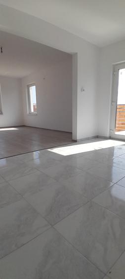 Casă individuală cu 3 camere cu Teren 410 Mp în Berceni
