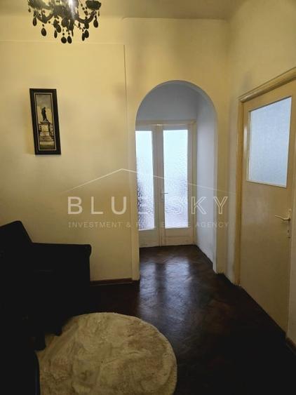 Apartament cu 2 camere decomandat, mobilat în Ultracentral