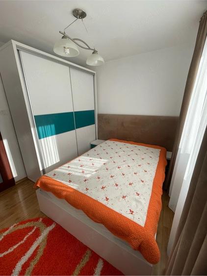 Apartament cu 2 camere decomandat în Drumul Taberei