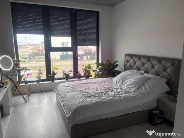 Casă cu 4 camere cu Teren 150 Mp în Central