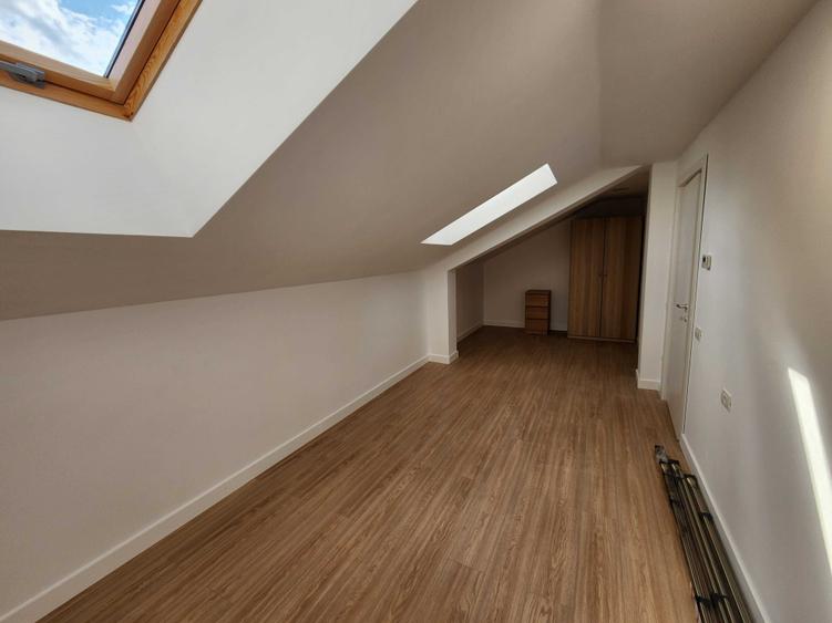 Apartament cu 2 camere semidecomandat în Dămăroaia