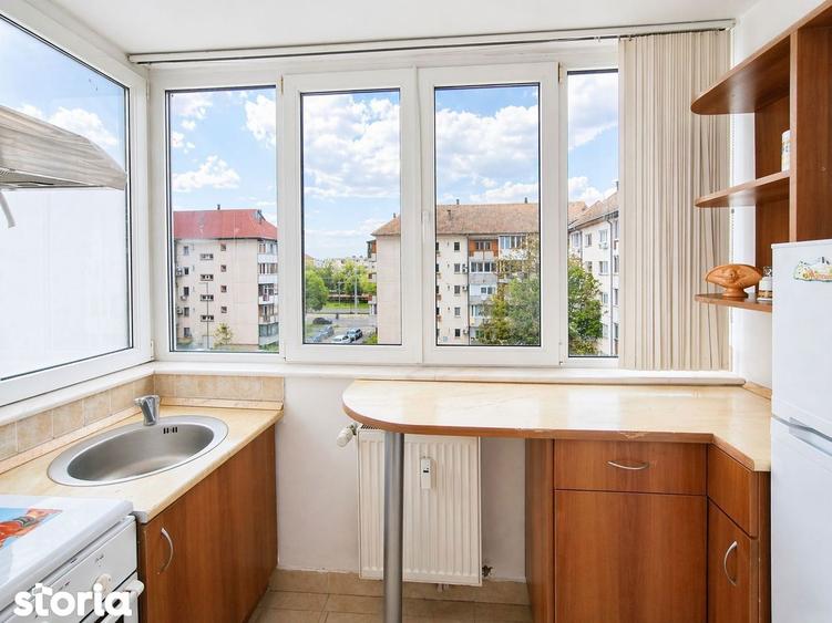 Apartament cu 2 camere, mobilat în Micălaca