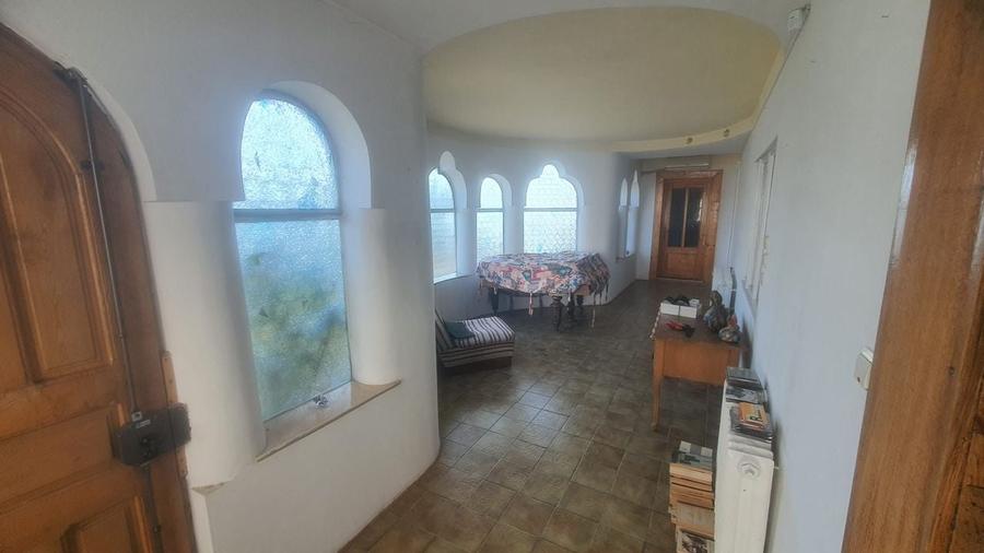 Casă cu 6 camere cu Canalizare în Schela