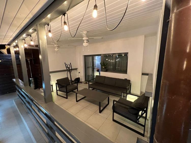 Casă cu 4 camere cu Teren 260 Mp în Tunari
