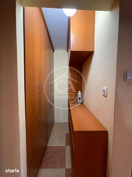 Apartament cu 3 camere decomandat în Sânmartin