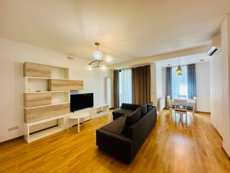 Apartament cu 3 camere decomandat în Unirii