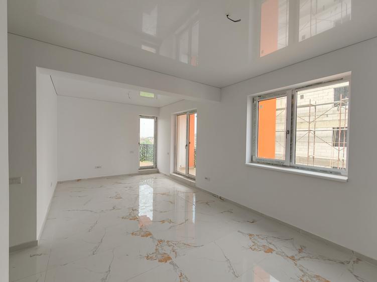 Apartament cu 3 camere decomandat în Dobroești