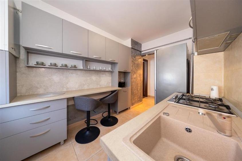 Vanzare apartament 2 camere, Rasnov, Str. Republicii,mobilat, utilat - 7