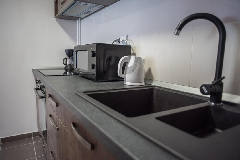 Apartament cu 3 camere decomandat în Platoul Izvor
